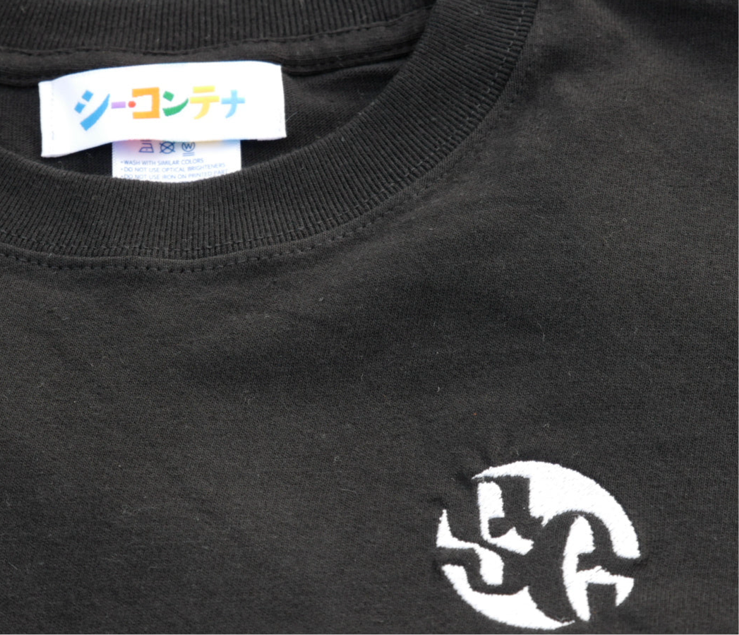 ロゴTシャツ