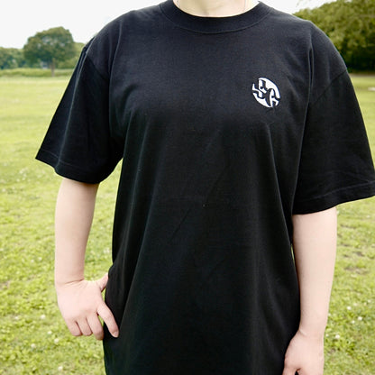 ロゴTシャツ