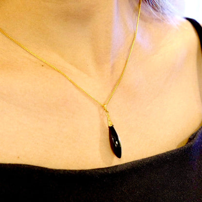 バイカラーネックレス（黒珊瑚× 白蝶貝）