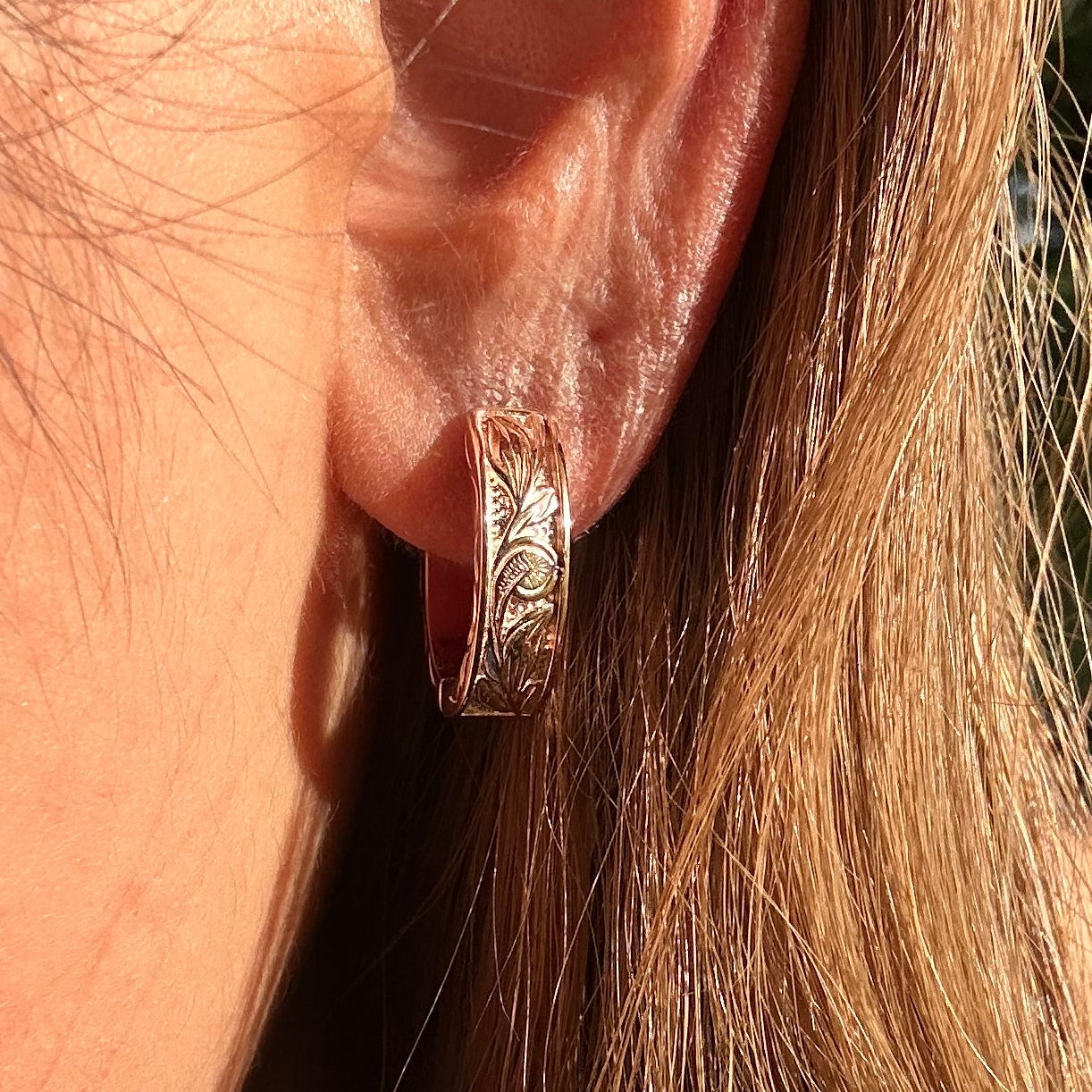 ハワイアンジュエリー　ディープカービングピアス