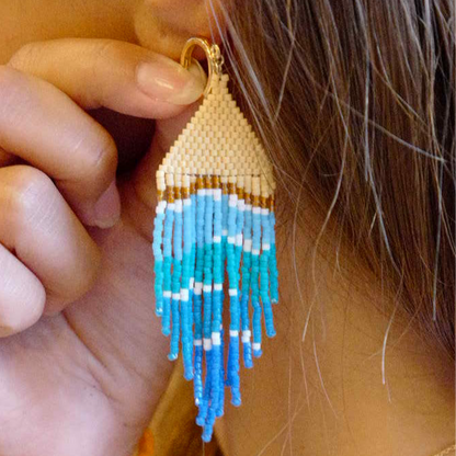 ビーズフリンジピアス