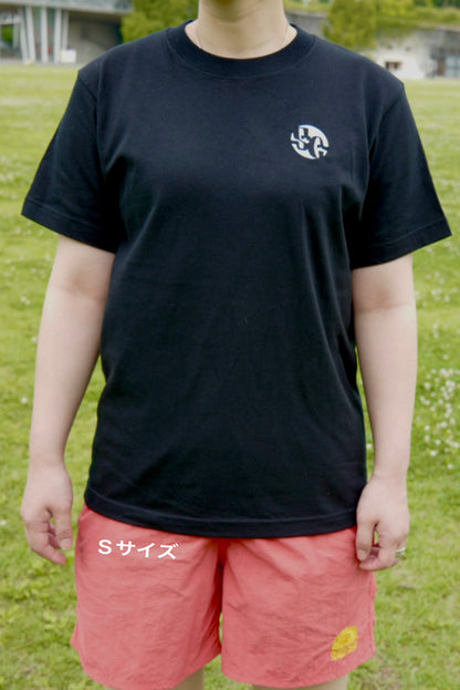 ロゴTシャツ