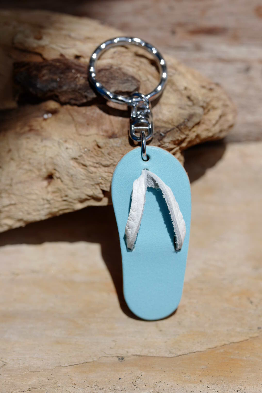 革製　ビーサン型キーホルダー