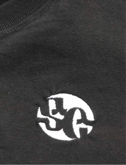 ロゴTシャツ