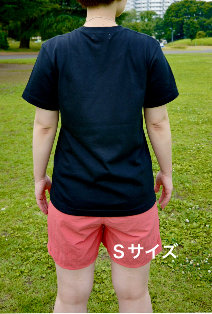 ロゴTシャツ