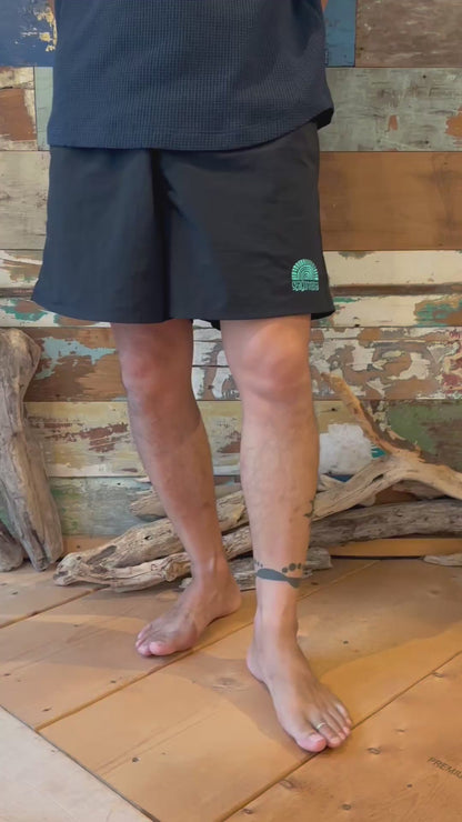 ショートパンツ